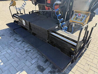 2011-caterpillar-ap300-1427249-45716870