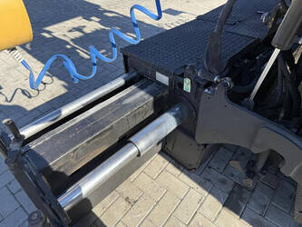 2011-caterpillar-ap300-1427249-45716879