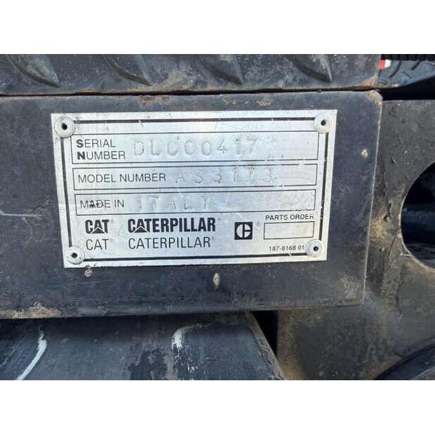 2011 كاتربيلر AP300-45716881