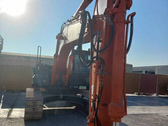 2021-hitachi-zx220lc-1427252-45717005