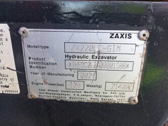 2021-hitachi-zx220lc-1427252-45717017