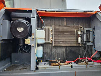 2012-hitachi-zx210lcn-3-1403999-45717049