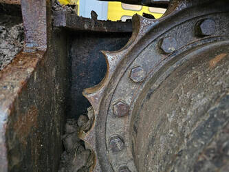 2012-hitachi-zx210lcn-3-1403999-45717063