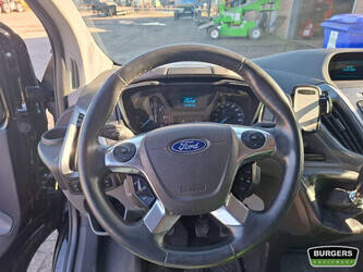 2015-ford-transit-custom-1385751-45717100