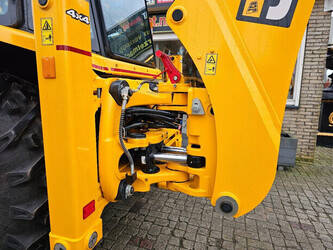 2025-jcb-3dx-plus-1404002-45717121