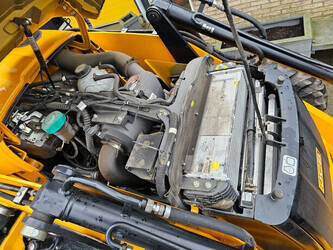 2025-jcb-3dx-plus-1404002-45717139