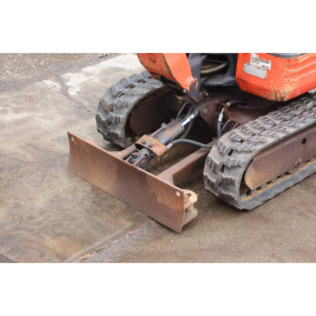 2015 KUBOTA K008-3-45717331