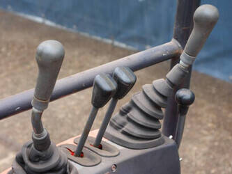 2015-kubota-k008-3-1426281-45717376