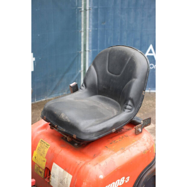 2015 KUBOTA K008-3-45717378