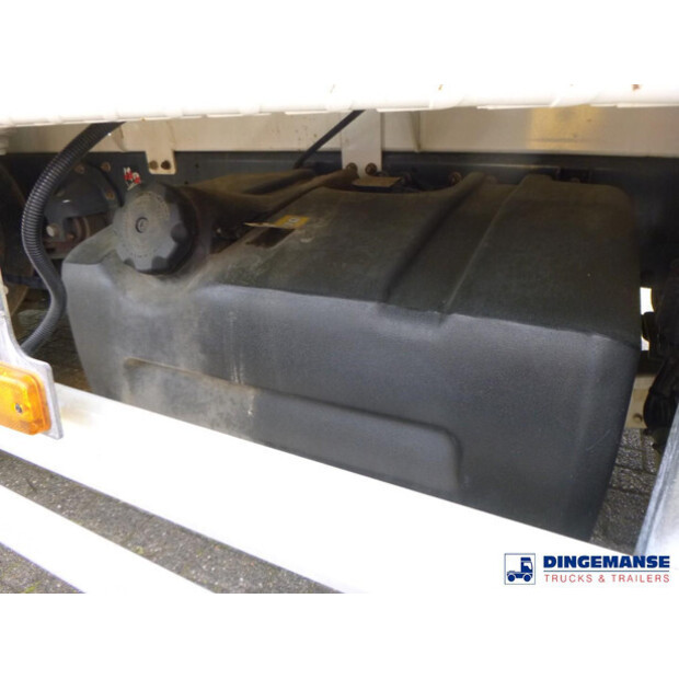 2019 Renault D240-45717445