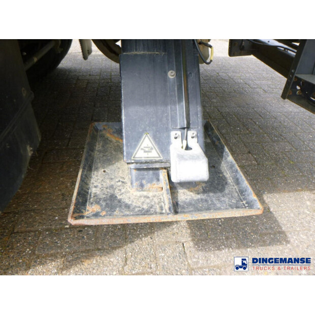 2019 Renault D240-45717450