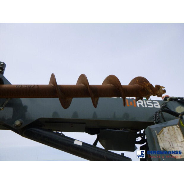 2019 Renault D240-45717456