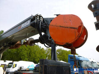 2019-renault-d240-1384365-45717459