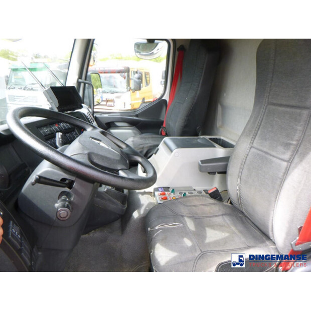 2019 Renault D240-45717464