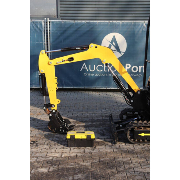 2025 جي بي سي KV15-45717650