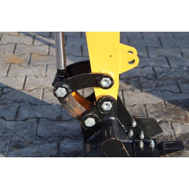 2025 جي بي سي KV15-45717654