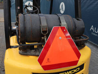 2007-daewoo-g25p-3-1427265-45717794