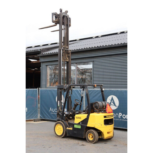 2007 Daewoo G25P-3-45717812