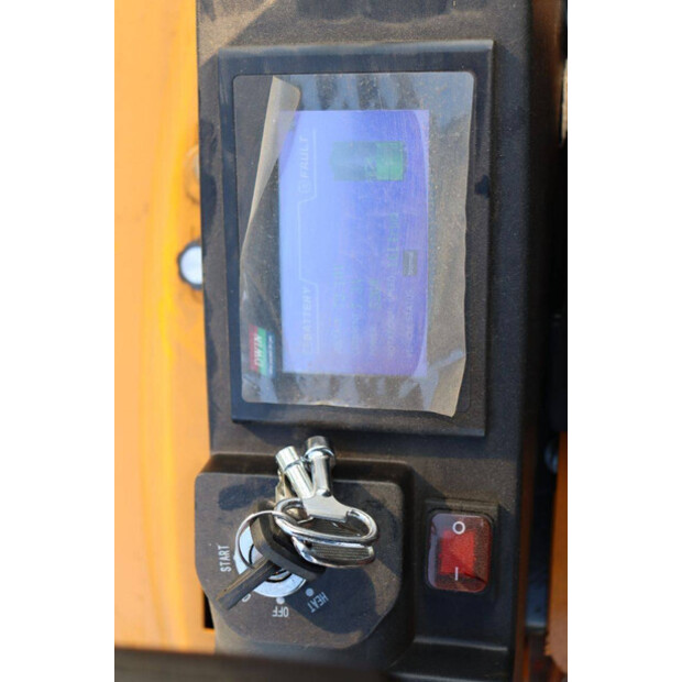 2024 DPC HT15L-45717844