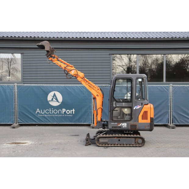 دووسان D18 VT-45717956