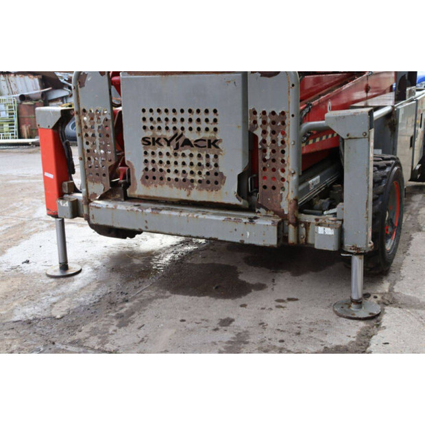 2014 SkyJack SJ 9250-45717993