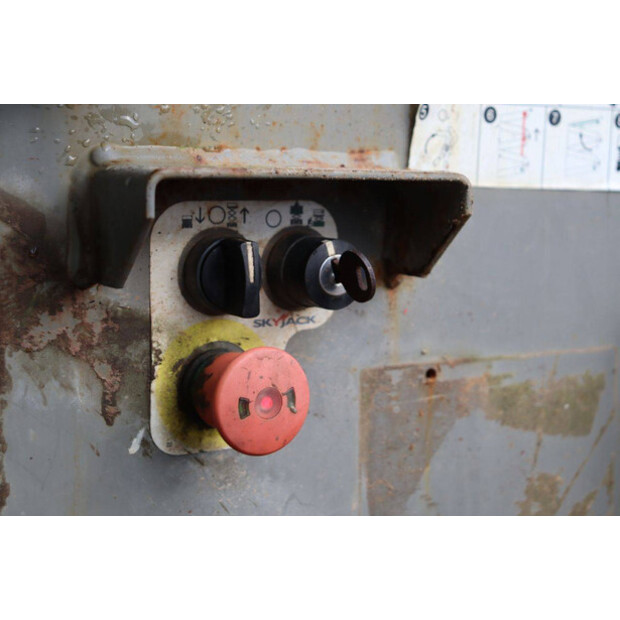 2014 SkyJack SJ 9250-45717994