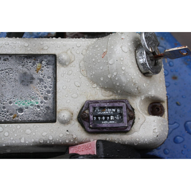 2004 اي اتش اي 15NX-45718106