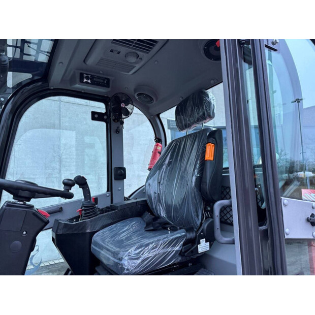 2025 Wolf WL816T-45718256