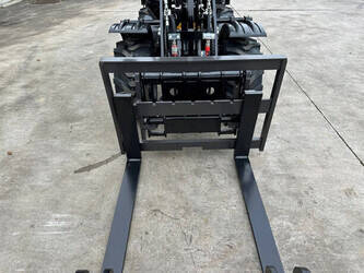 2025-wolf-mini-750-1427281-45718333