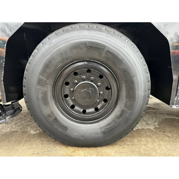 2006 تيريكس AC35L-45718368