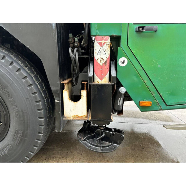 2006 تيريكس AC35L-45718374