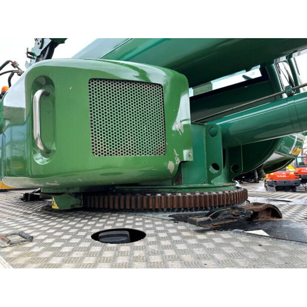 2006 تيريكس AC35L-45718383