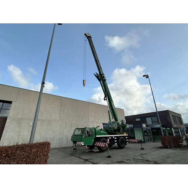 2006 تيريكس AC35L-45718422