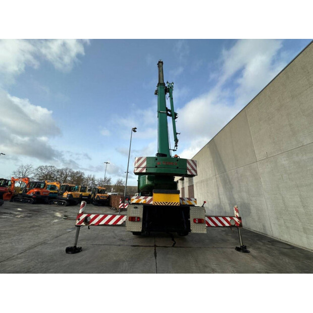 2006 تيريكس AC35L-45718426