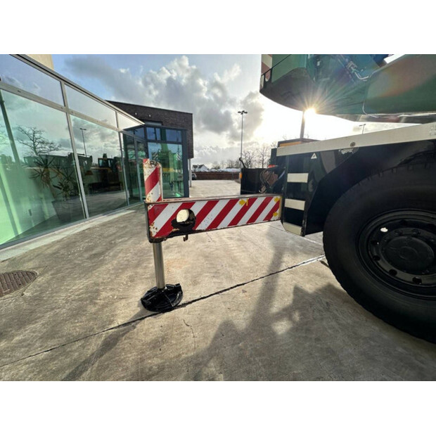 2006 تيريكس AC35L-45718435