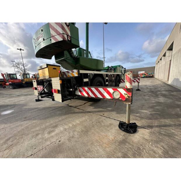 2006 تيريكس AC35L-45718436