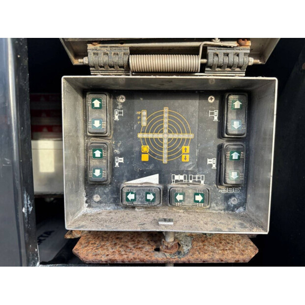 2006 تيريكس AC35L-45718450