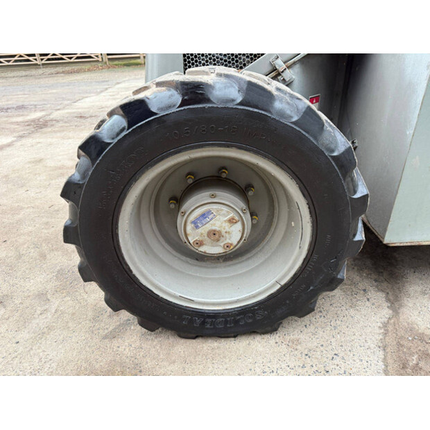 2007 هولوت HA12PX-45718468