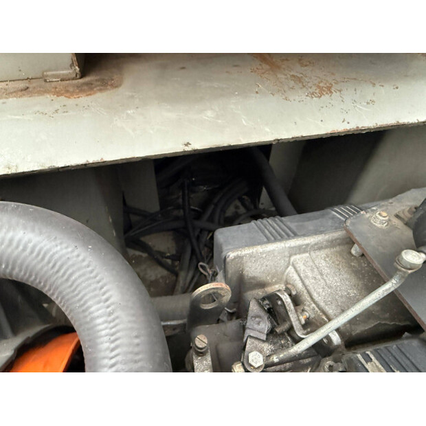 2007 هولوت HA12PX-45718475