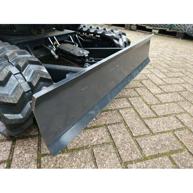 2025 RANGER XT18U-45718825