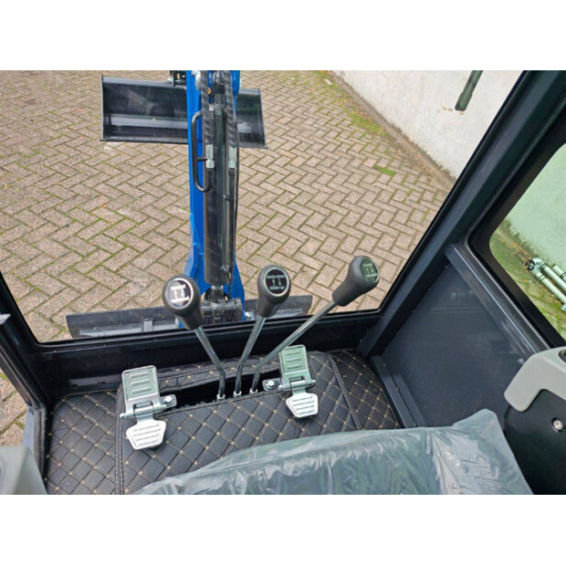 2025 RANGER XT18U-45718831