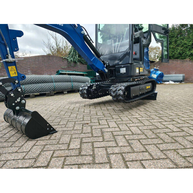 2025 RANGER XT18U-45718846