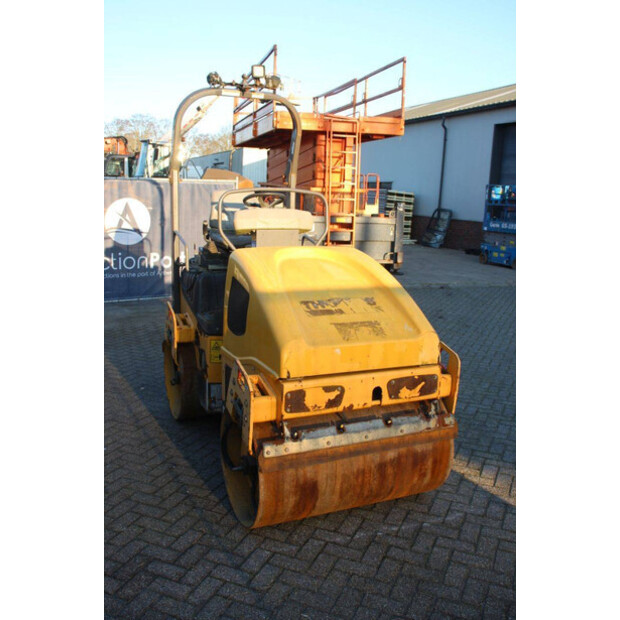 2015 Volvo DD25-45718922