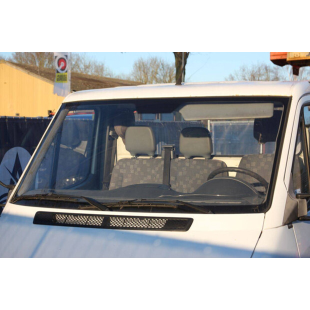 2006 Mercedes-Benz 904.6-45719013