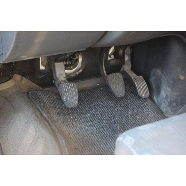 2006 Mercedes-Benz 904.6-45719030