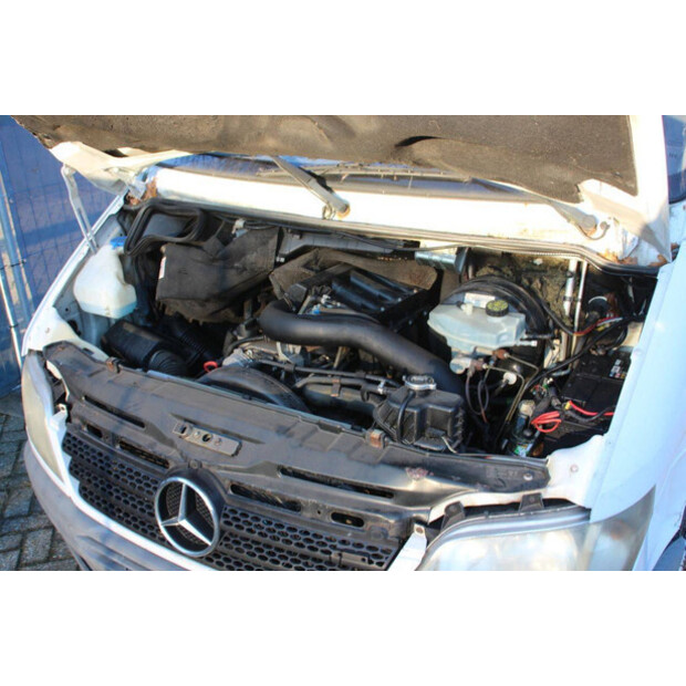 2006 Mercedes-Benz 904.6-45719044