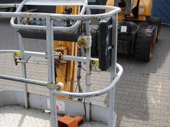 2005-nifty-hr15nde-1427303-45719111