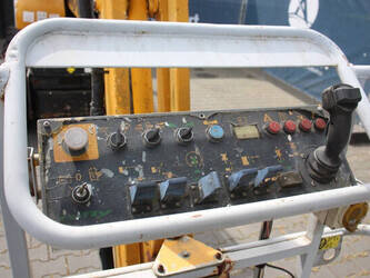 2005-nifty-hr15nde-1427303-45719121