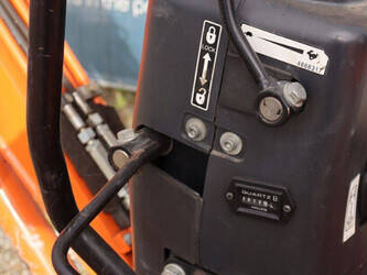 2017-hitachi-zx10u-2-ysr-1427304-45719167