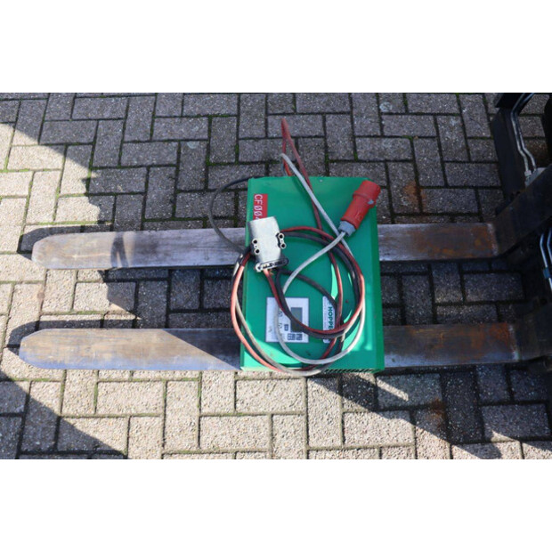 2018 Hyster J2.5XN-45719445